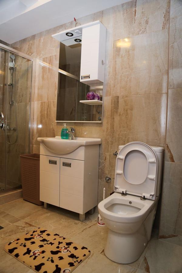 Comfort Inn Apartment Yeni Pazar Dış mekan fotoğraf