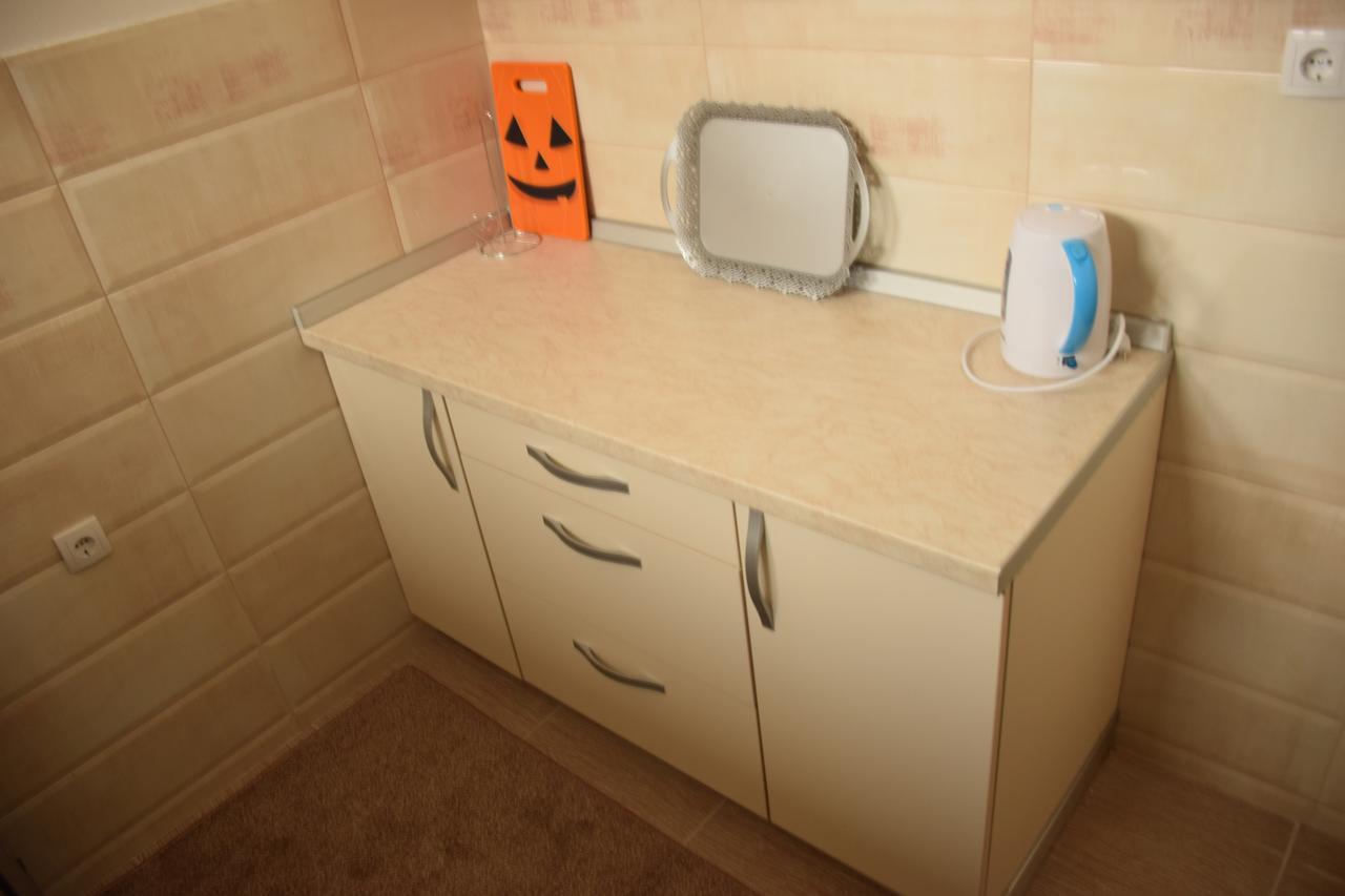 Comfort Inn Apartment Yeni Pazar Dış mekan fotoğraf