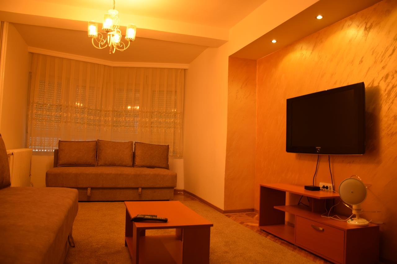 Comfort Inn Apartment Yeni Pazar Dış mekan fotoğraf